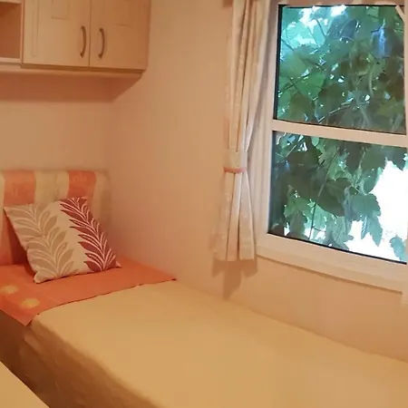 Bungalow 76